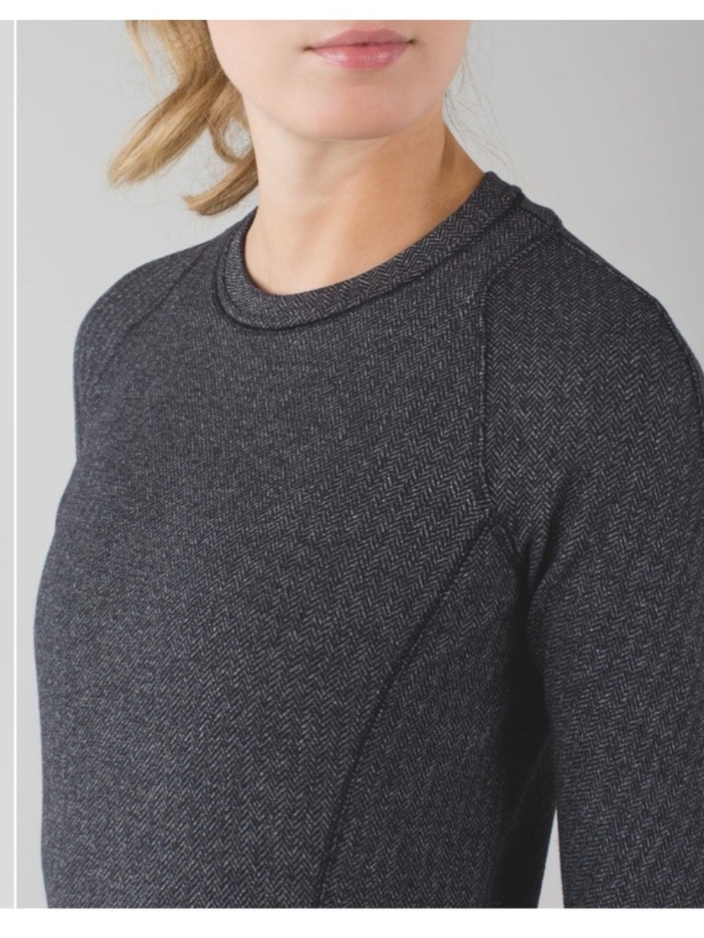 Lululemon Runderful Long Sleeve Heathered herringbone grey and black